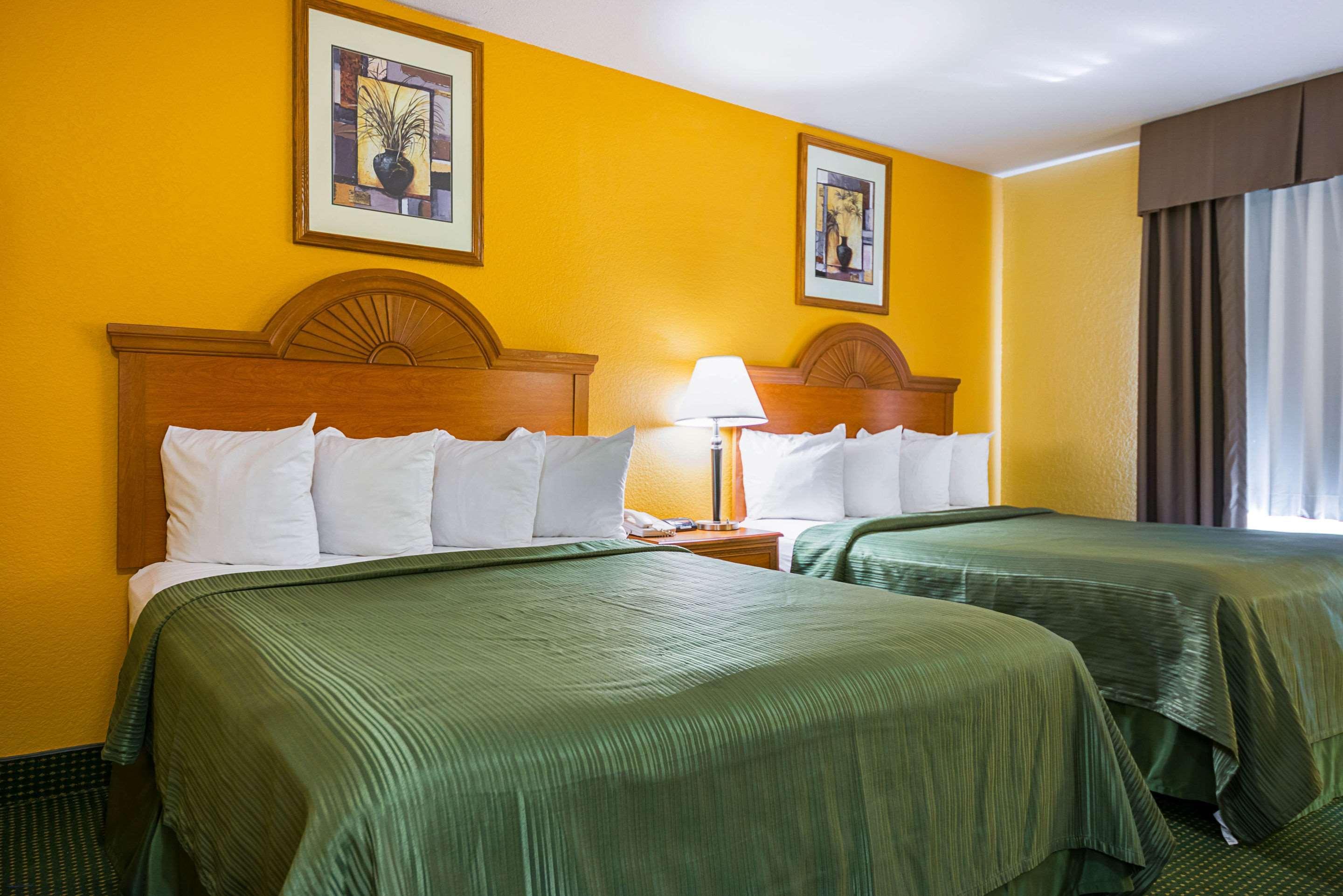 Quality Inn & Suites Franklin מראה חיצוני תמונה